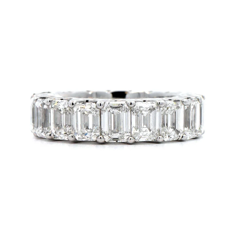 18K White Gold Emerald Cut Eternity Diamond Band