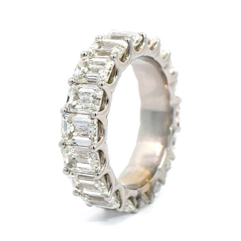 18K White Gold Emerald Cut Eternity Diamond Band