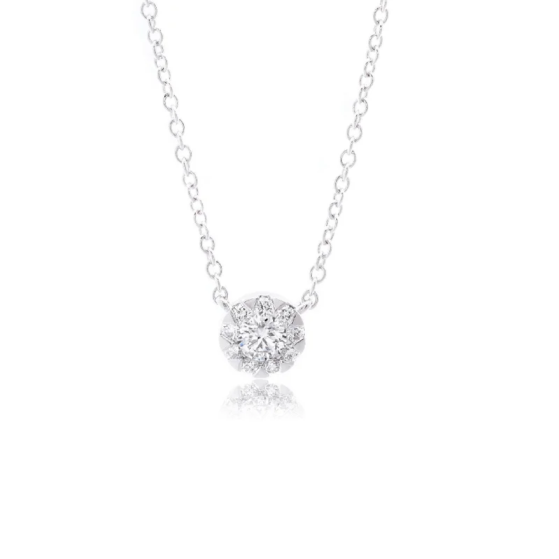 18K White Gold Diamond Bouquet Necklace