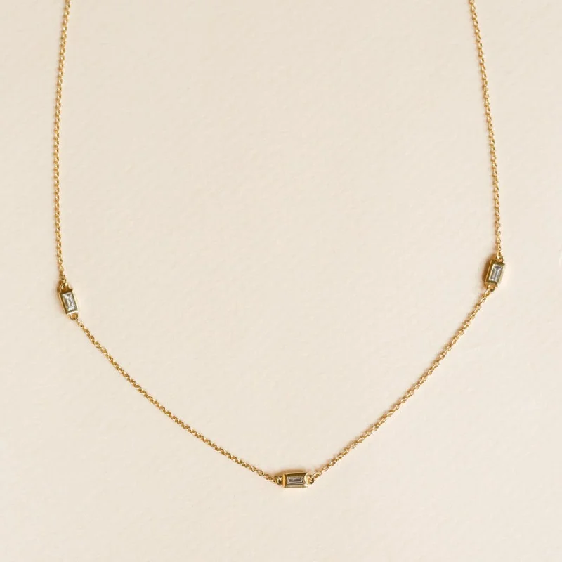 BAGUETTE DIAMOND STATION NECKLACE | 14K GOLD