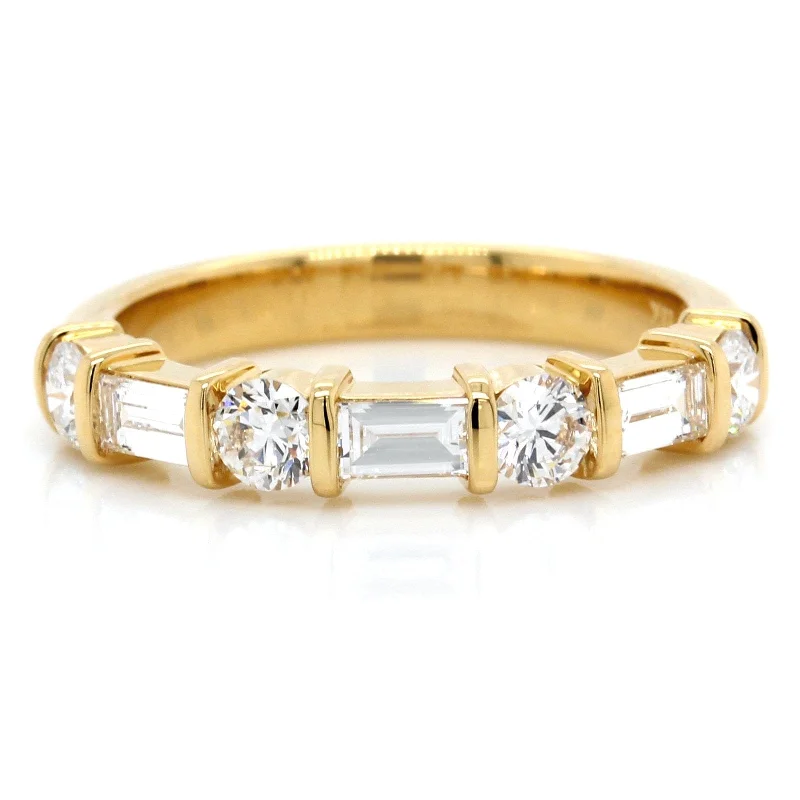 18K Yellow Gold Alternating Round and Baguette Cut Diamond Wedding Ring